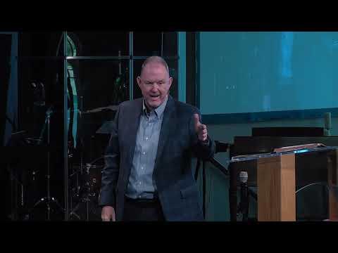 How to Be Strong and Courageous When Facing Challenges | Joshua 1:1-9 | Pastor Philip De Courcy