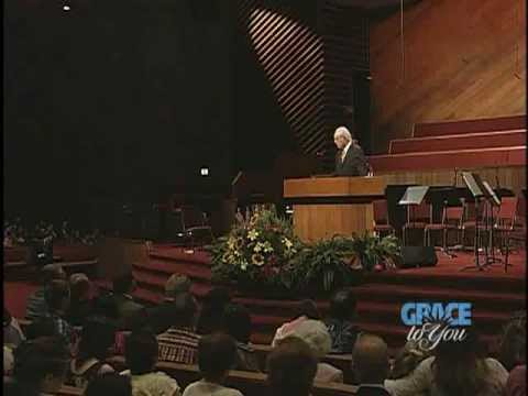 Two Paths, One Way - John MacArthur (Matthew 7:13-27) [CC]