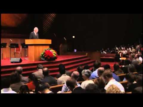 The World in Conflict and Distress  - John MacArthur (Luke 21:9-11) [CC]