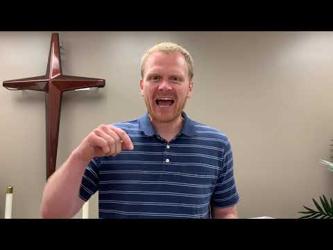 Devotion // Matthew 28:4 // Risen Savior