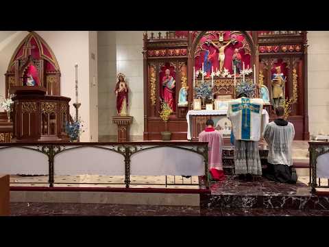 Introitus - Dominica IV Post Pascha (Ps 97:1-2)