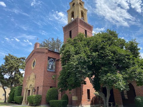 NoHoFUMC online service 10/11/20 "Stuck in the Middle" Exodus 32: 1-14