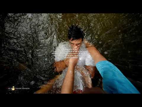 VIDEO BIBLE VERSE    MARK 16:15-16 KJV