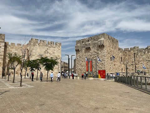 Proverbs 15:12-33 ~ A scoffer does not love one who corrects him, Nor will he go to the wise.