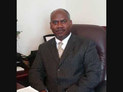 Holding on to Broken Pieces: Acts 27:39-44 (Pastor Julius Hawkins) 10.15.2017