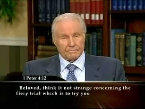 Jimmy Swaggart Exodus 5:1-8 What happens to the child of god when they embrace the Cross? 9 18 1