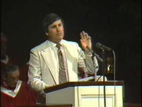 1 John 4:1-6 sermon by Dr. Bob Utley