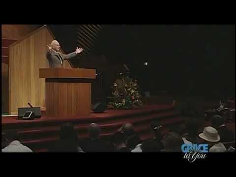 Why We Believe While Others Reject  - John MacArthur (1 Corinthians 1:18-2:16) [CC]
