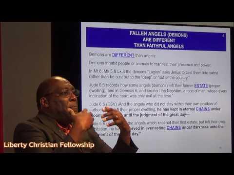 Hebrews 1:1-14 "Angels Announce and Communicate Christ" with Pastor Earl Wallace
