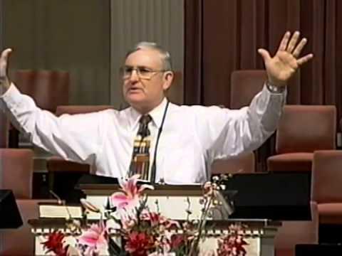 Romans 14:1-15:13 sermon by Dr. Bob Utley