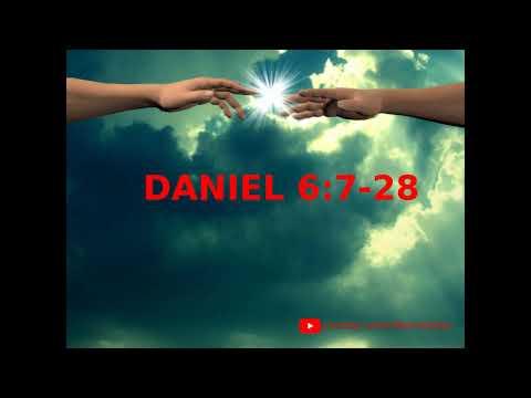 Daniel 6:7-28